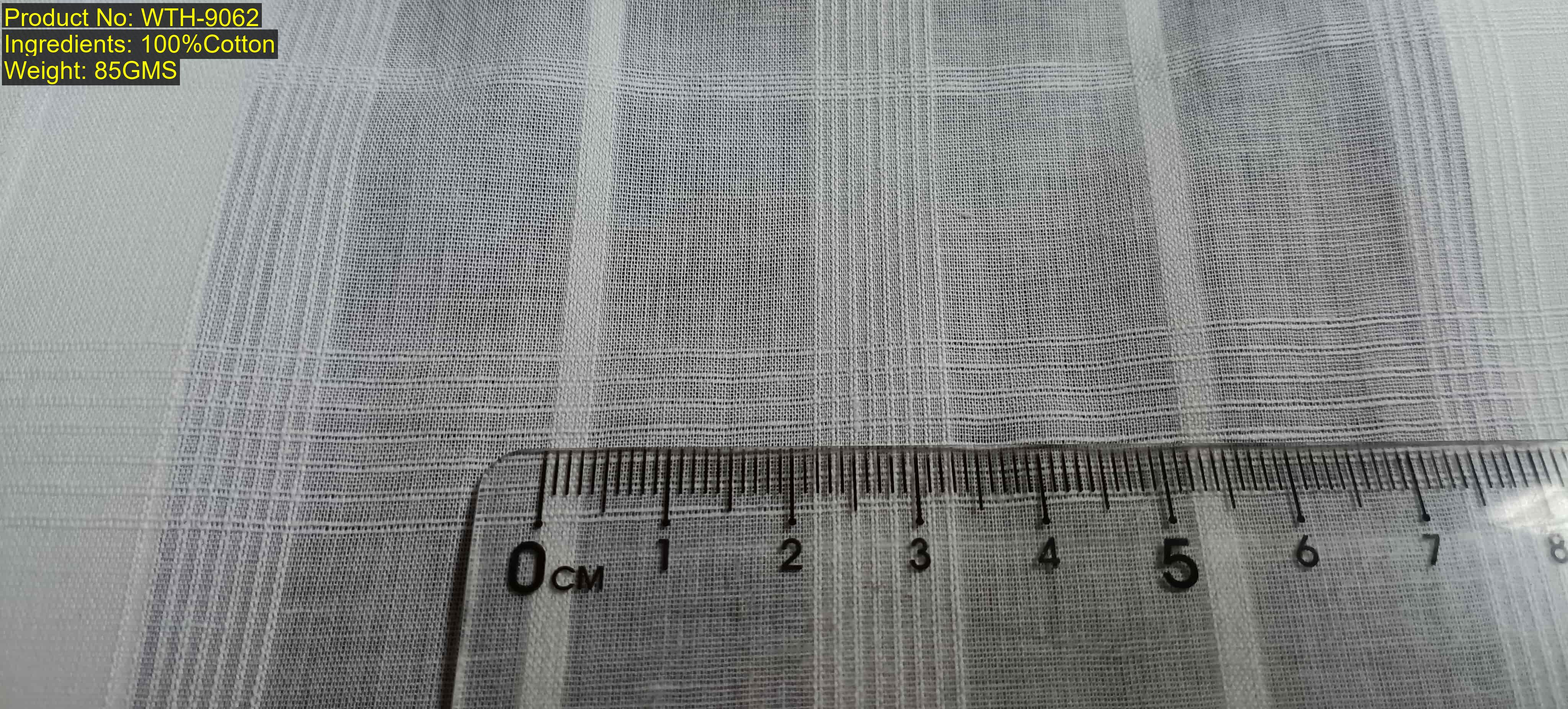 Rectangular grid fabric with intersecting dense stripes in warp and weft directions